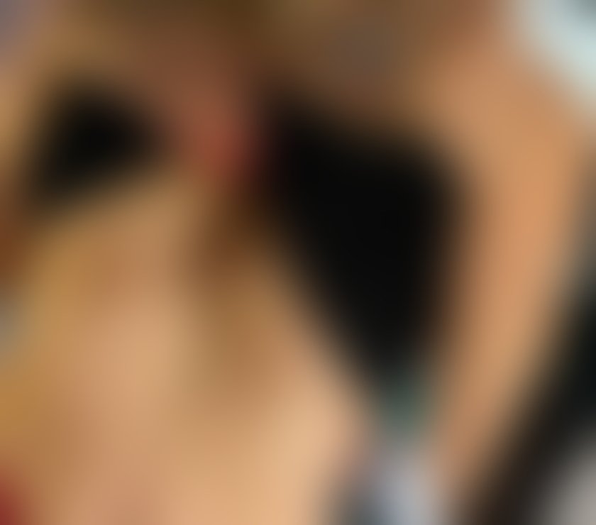 Escorts West Yorkshire Bradford - Photos for SEXY BUSTY POLISH KARINA